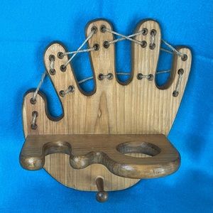 ⚾️ Calico Craft Wooden Baseball Shelf. Holds Ball, Bat and mit. Wall Decor. ⚾️